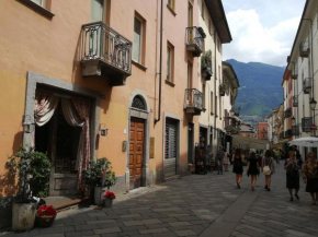 appartamento nel centro storico di Aosta con vista sui ghiacciai